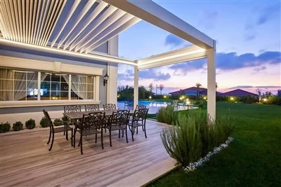 Motorized Patio Pergola